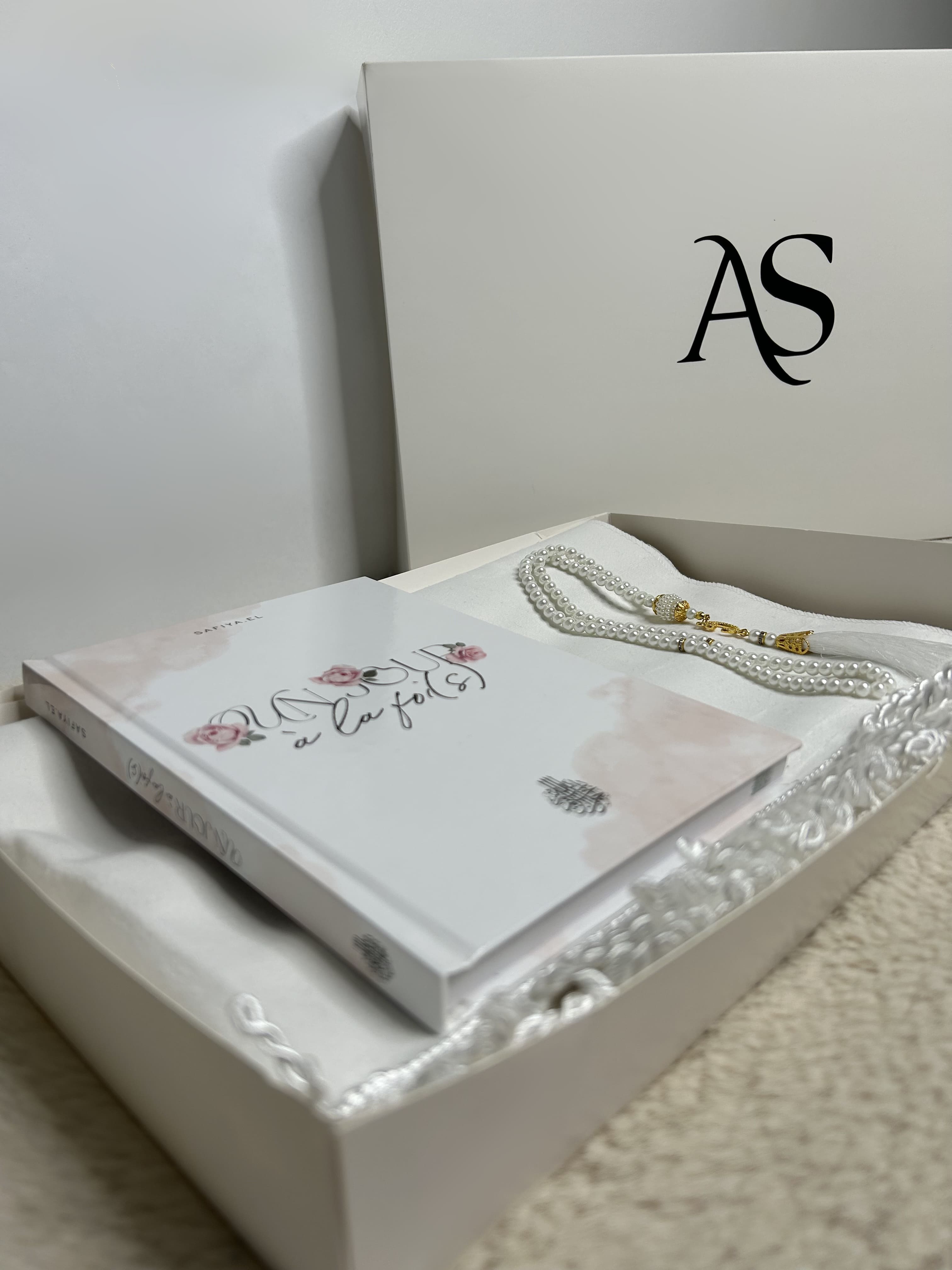 Coffret Mukhatat Velours Blanc